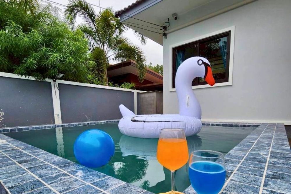 LINE_ALBUM_AQUA VILLA ไม่มีโลโก้_251111_3