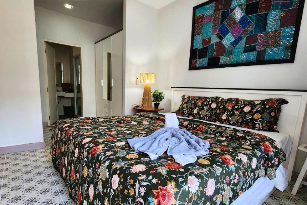 LINE_ALBUM_AT SEA 19048_251009_11