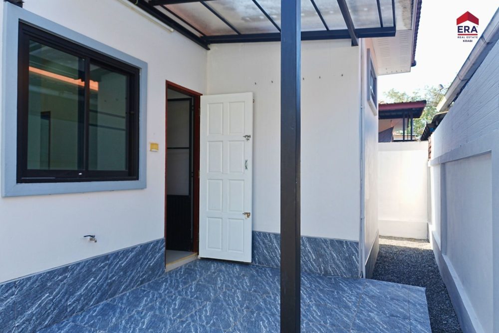 LINE_ALBUM_บ้านนาตีน มีโลโก้_251218_12