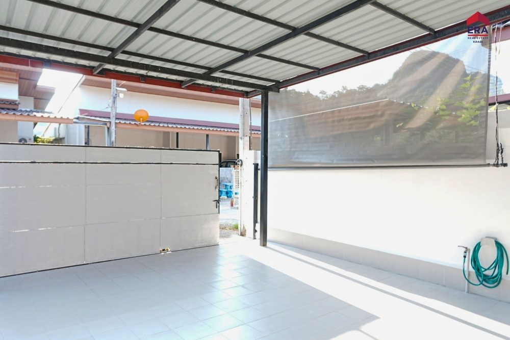 LINE_ALBUM_บ้านนาตีน มีโลโก้_251218_28