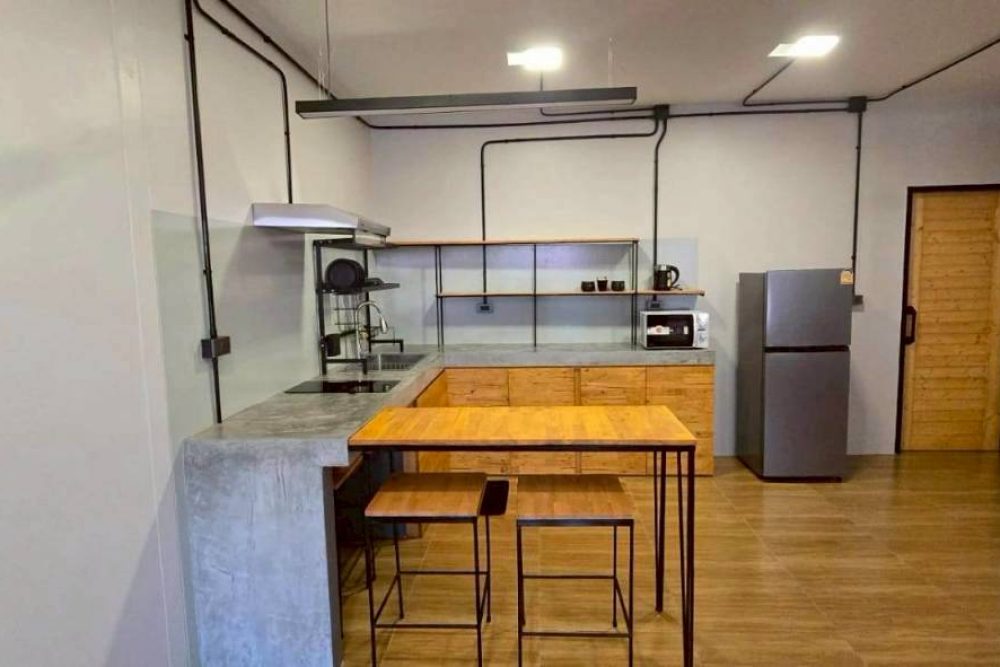 LINE_ALBUM_รูป_260316_1